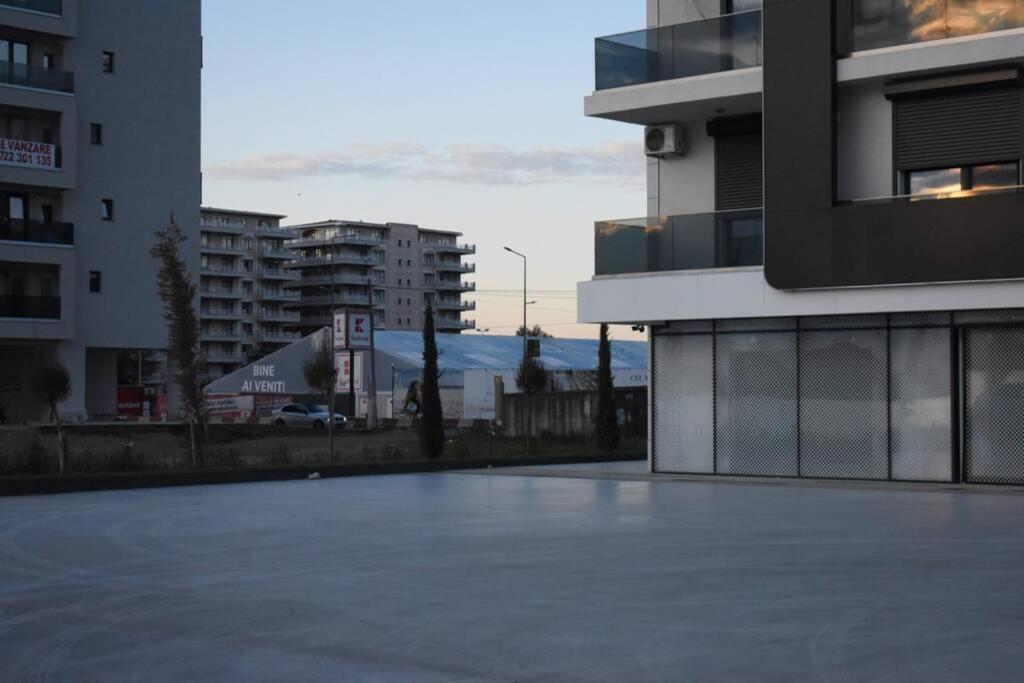 מאמאיה Apartment By The Lake With A View מראה חיצוני תמונה